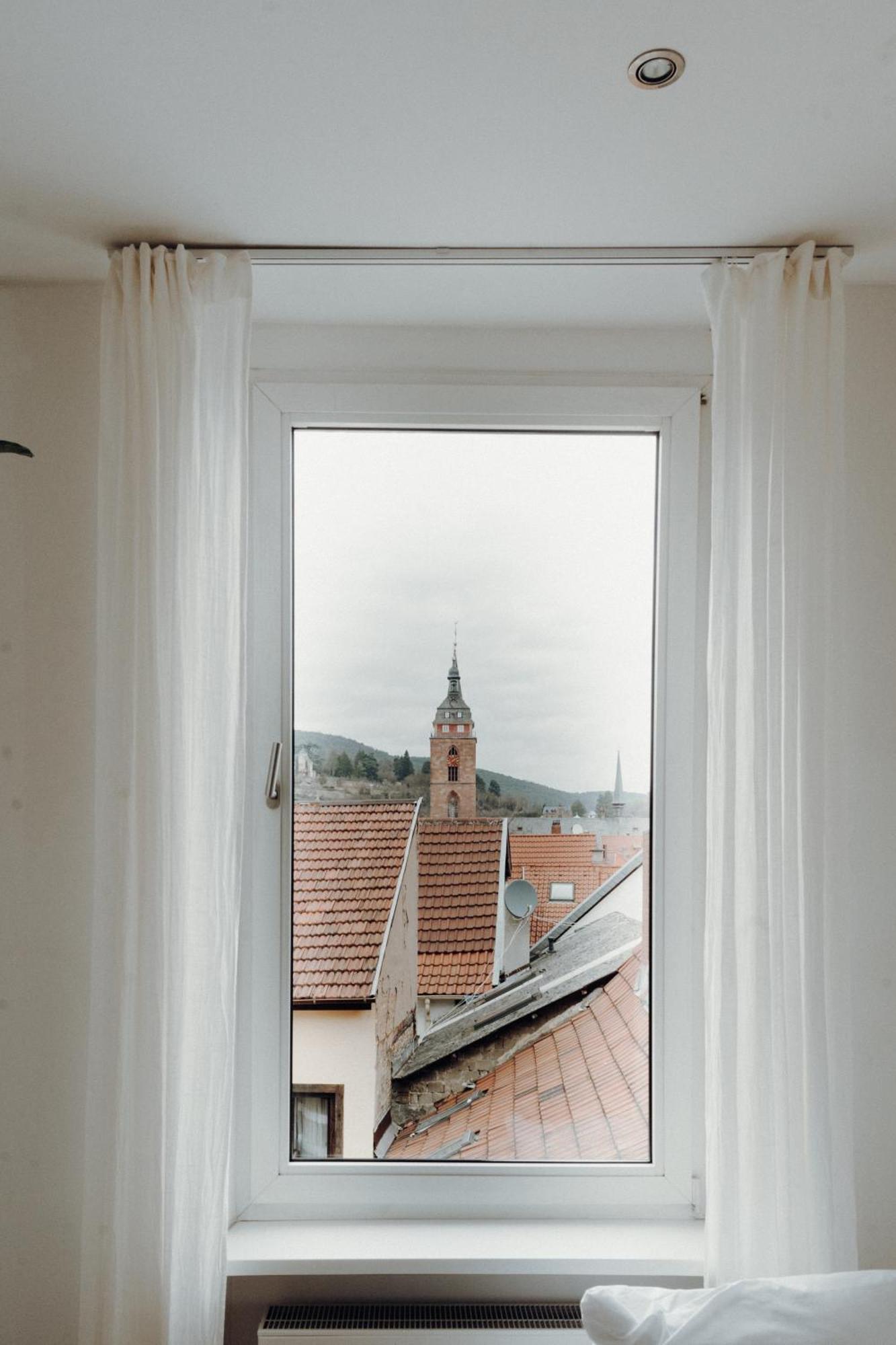 Weinstrassenzauber Altbauwohnung Mitten In Nw * Neustadt an der Weinstrasse